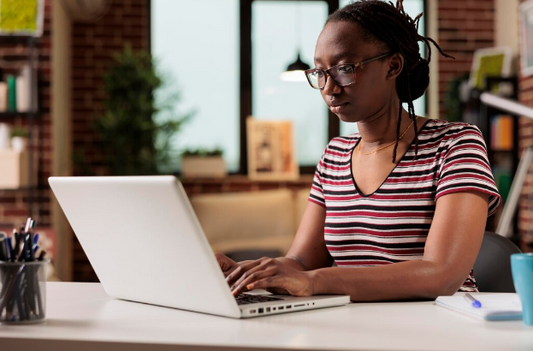 Why Shopping Online from Urban Mart Is a Smart Choice